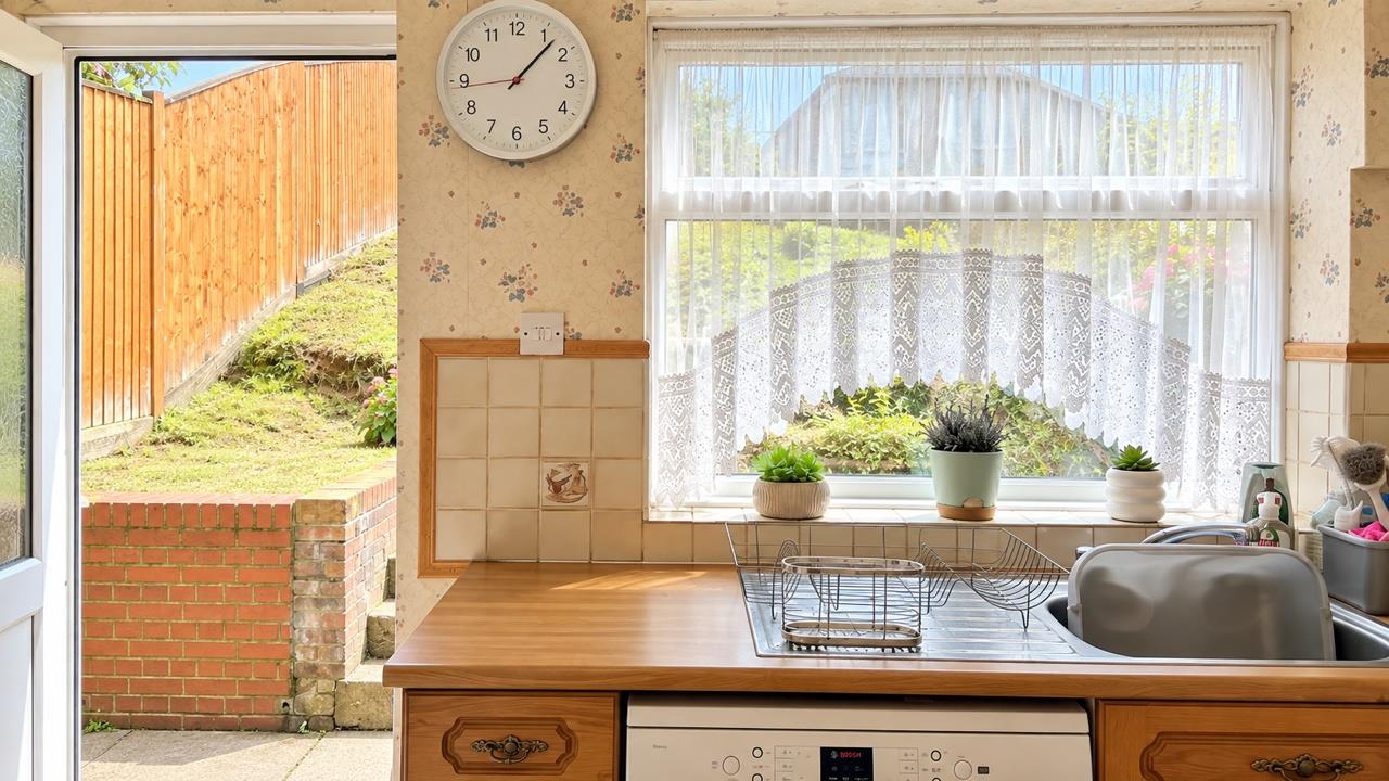 Stonehouse Drive, St. Leonards-On-Sea